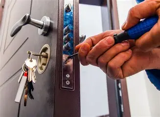 Residential locksmith